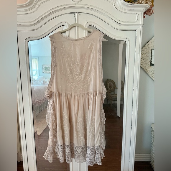 Magnolia Pearl Seraphina Dress - Picture 6 of 11